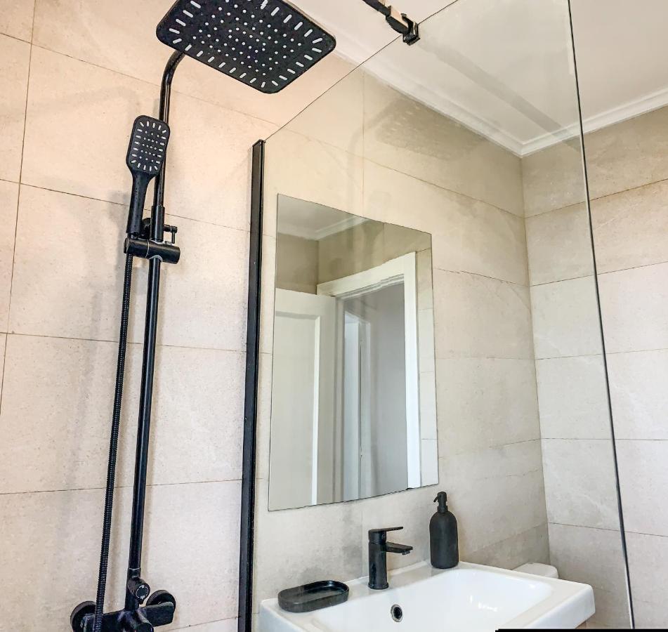 Acogedor Apartamento Con Terraza Y Parking Publico En Comillas Extérieur photo