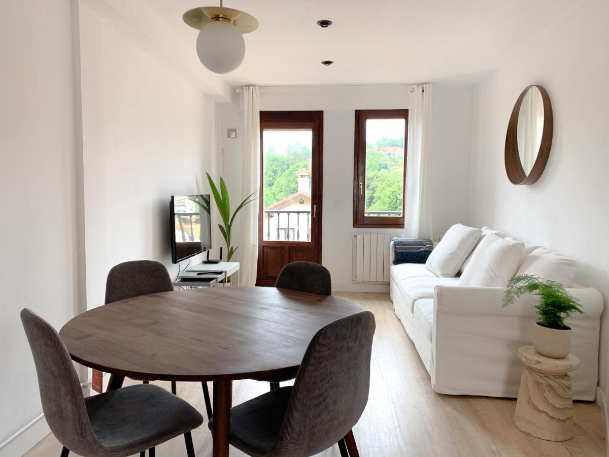 Acogedor Apartamento Con Terraza Y Parking Publico En Comillas Extérieur photo